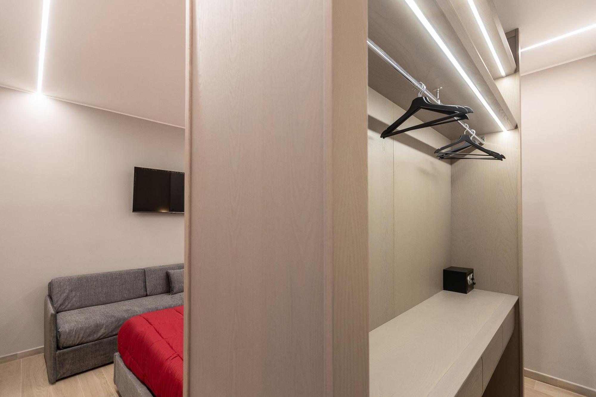 Iron Luxury Rooms โรม ภายนอก รูปภาพ